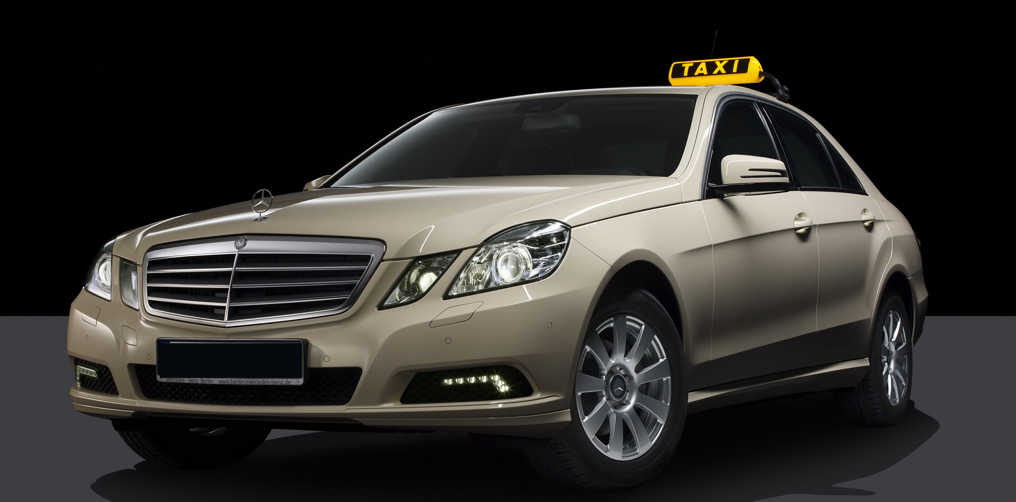 Crete Taxi Services Crete Taxi Services Creta taxi, taxi transfers, Heraklion airport taxi